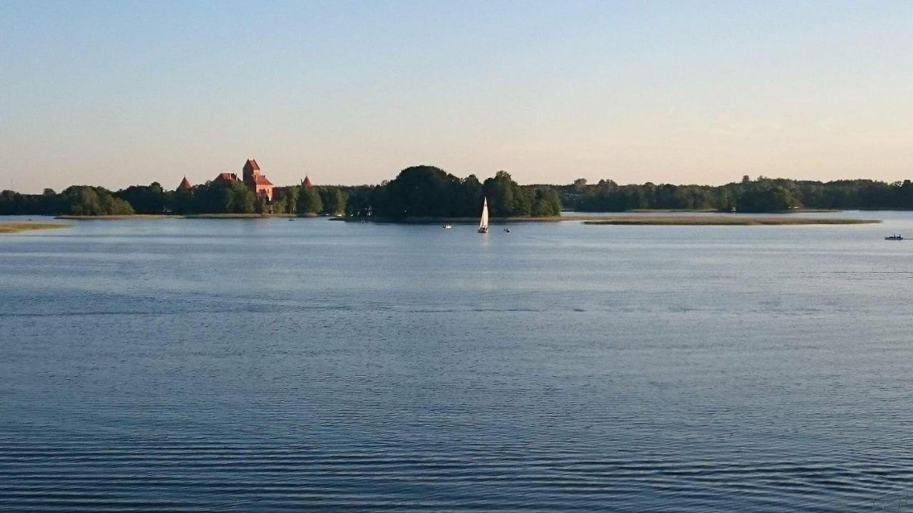 Trakai White Apartments Екстер'єр фото